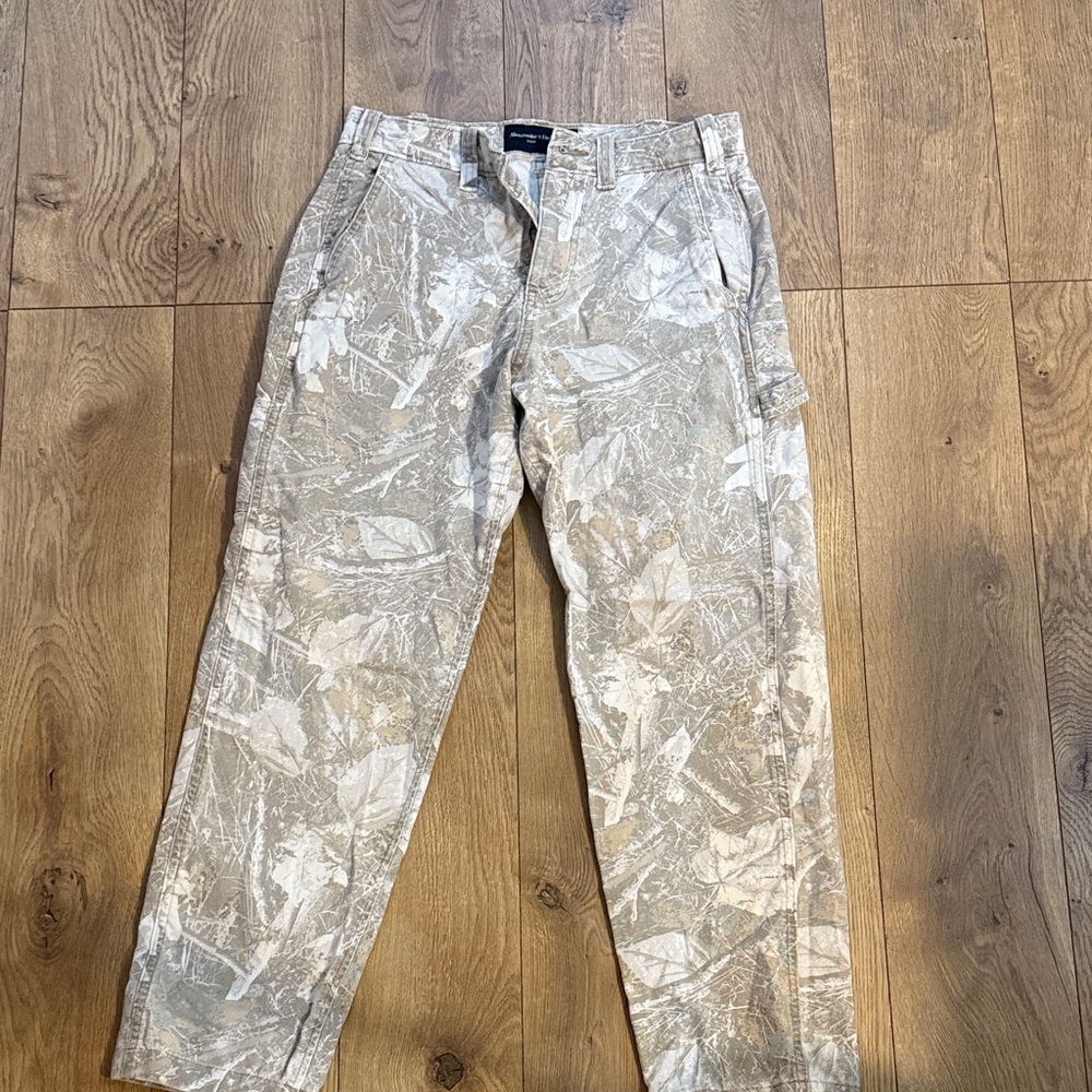 Abercrombie & Fitch Beige Cargo Pants
